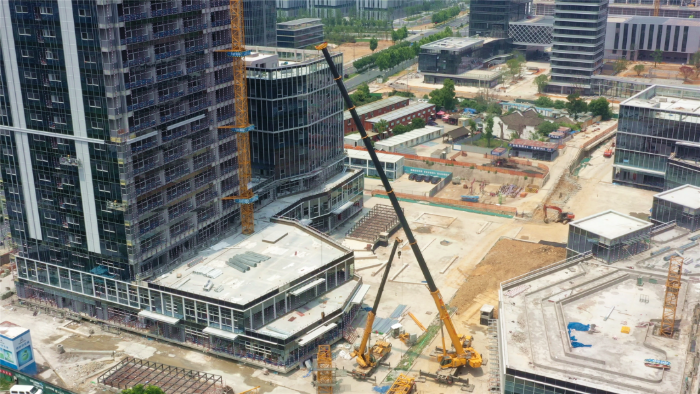 零失误拿下！徐工G2代XCA200G8-1盲区作业，精准拆除40米塔吊